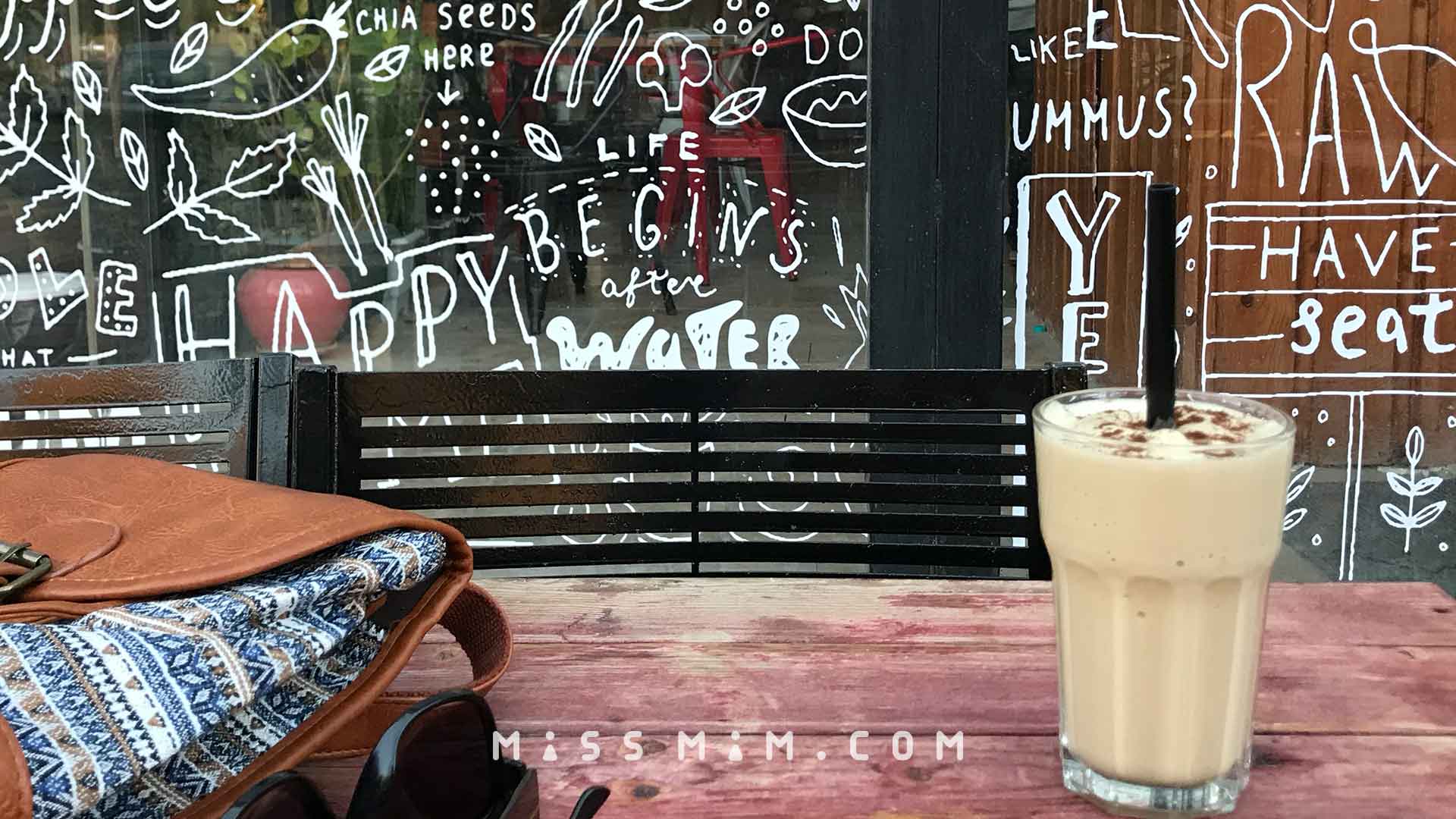 Vista-Cafe-in-Qeshm